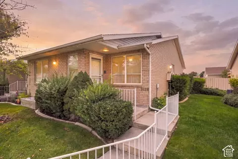1628 W Cornerstone Way, South Jordan, UT 84095