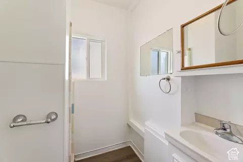 Bath - 121 S Main St, Salem, UT 84653 photo 2 of 2