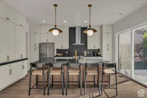 Kitchen - 1568 E Black Brush Dr, Washington, UT 84780 photo 1 of 4