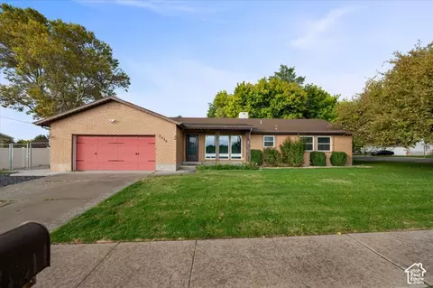 3036 W 5200 S, Roy, UT 84067
