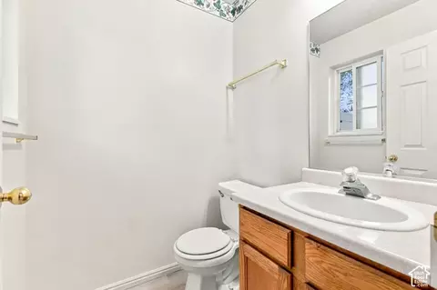 Bath - 198 W Stirling Pl N, Logan, UT 84341 photo 1 of 3