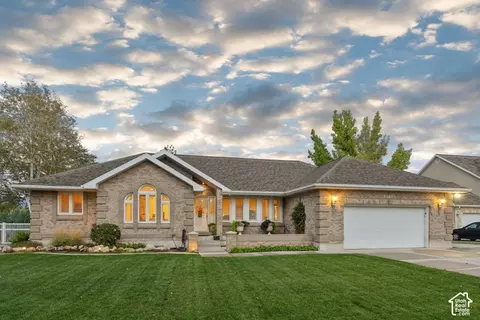 9467 S Overleigh Ct, South Jordan, UT 84095