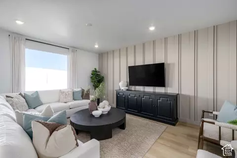 Living - 2034 E Badger Ave #4225, Eagle Mountain, UT 84005 photo 1 of 1