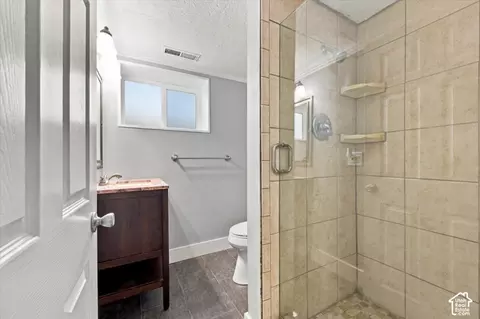 Bath - 8450 S 1575 E, Sandy, UT 84093 photo 2 of 2