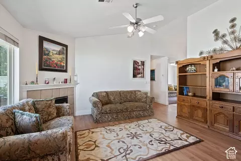 Living - 1614 Seneca Dr, Roy, UT 84067 photo 2 of 2
