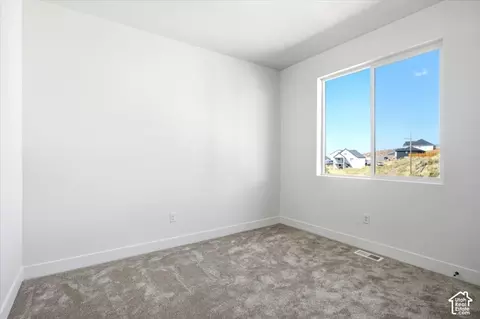 Bedroom - 676 S 325 E, Willard, UT 84340 photo 4 of 10