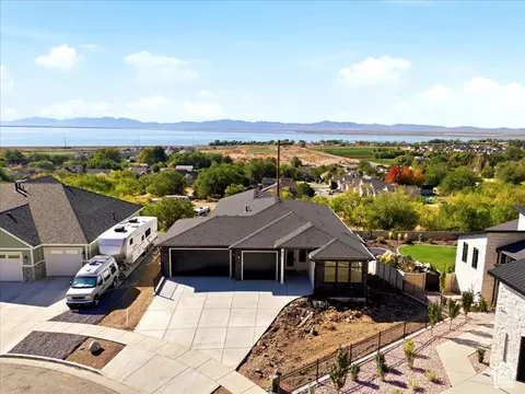 View/Area - 676 S 325 E, Willard, UT 84340 photo 4 of 5