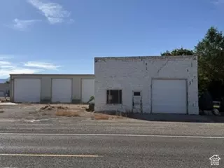 320 S 200 E, Redmond, UT 84652 photo 2