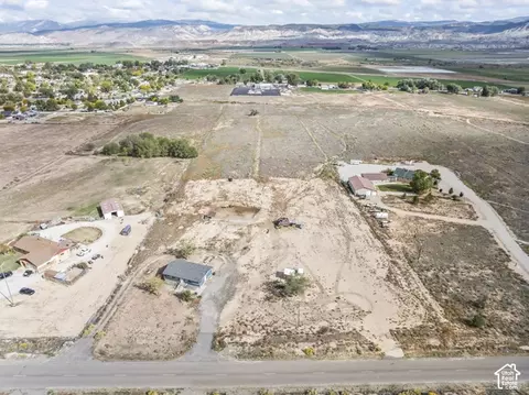 View/Area - 361 S 790 W, Aurora, UT 84620 photo 4 of 10