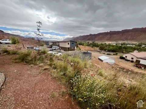 Exterior - 1185 S Murphy Ln #204B, Moab, UT 84532 photo 13 of 15