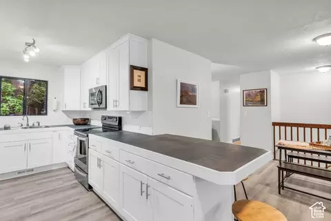 Kitchen - 1539 E 450 S, Springville, UT 84663 photo 1 of 4