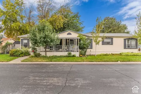 264 E Jordan View Dr #157, Sandy, UT 84070 photo 2