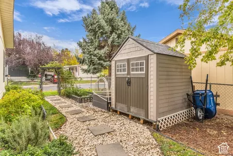 264 E Jordan View Dr #157, Sandy, UT 84070 photo 32