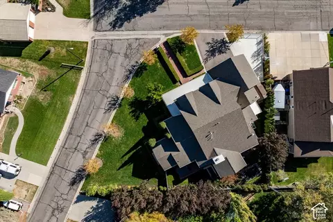 View/Area - 2590 E Olympus Dr S, Holladay, UT 84124 photo 1 of 9