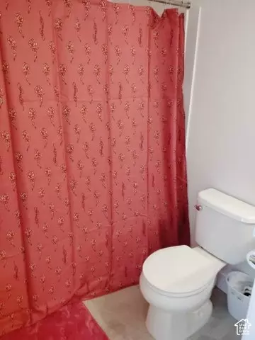 Bath - 770 E 975 N, Layton, UT 84041 photo 2 of 3