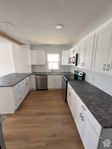 Kitchen - 4401 S 700 E, Millcreek, UT 84107 photo 1 of 3