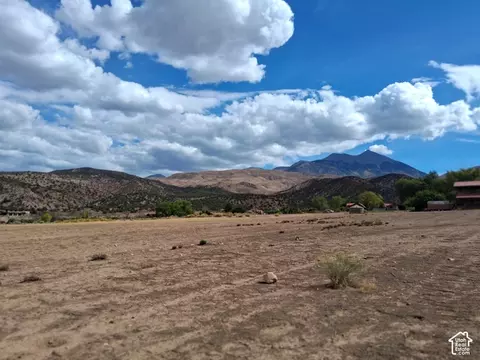 55 S Abbey Rd #1, Moab, UT 84532 photo 3