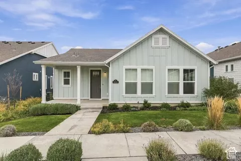 11632 S Kitty Hawk Rd W, South Jordan, UT 84009