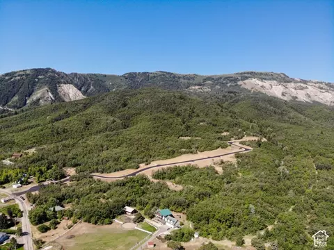 2808 E Arrowleaf Ln N #2, Liberty, UT 84310 photo 30