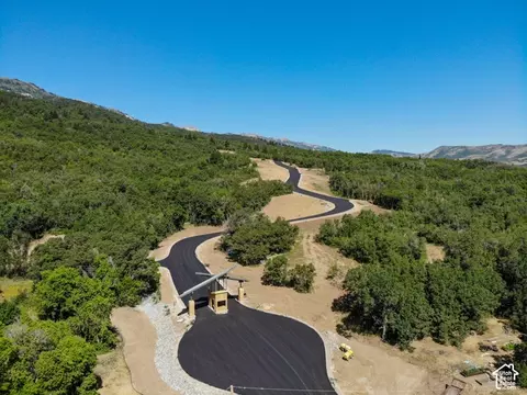 2808 E Arrowleaf Ln N #2, Liberty, UT 84310 photo 6