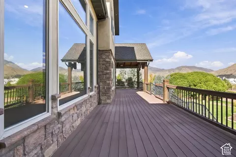 Exterior - 2503 S Lookout Dr, Mapleton, UT 84664 photo 9 of 15