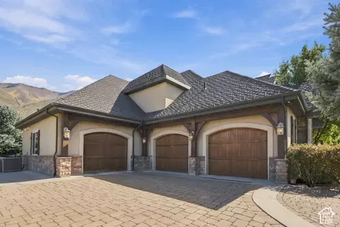 Exterior - 2503 S Lookout Dr, Mapleton, UT 84664 photo 4 of 15