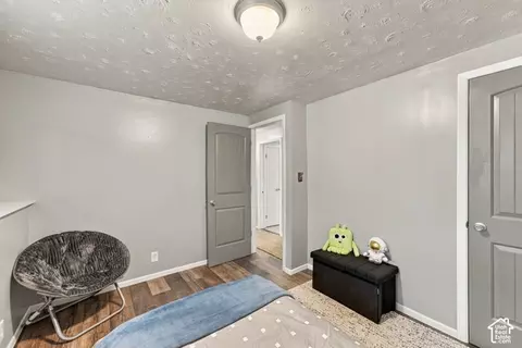 Bedroom - 580 E Aloha Ln, Sandy, UT 84070 photo 6 of 7