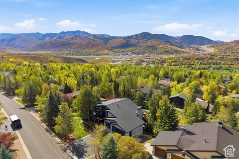 9081 Daybreaker Dr, Park City, UT 84098