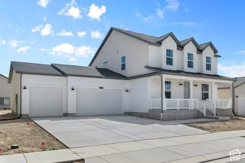 Exterior - 6778 N Desert Crk, Eagle Mountain, UT 84005 photo 2 of 5