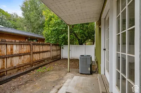 Exterior - 1138 Elgin Ave, Millcreek, UT 84106 photo 5 of 6