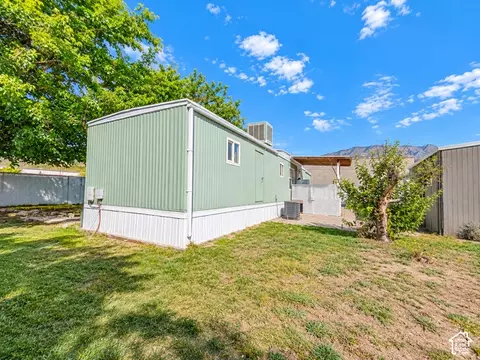 597 N State St #56, Orem, UT 84057 photo 7
