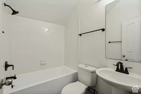 Bath - 15168 S Eagle Crest Dr, Draper, UT 84020 photo 6 of 6
