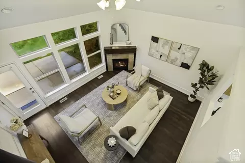 Living - 15168 S Eagle Crest Dr, Draper, UT 84020 photo 2 of 4