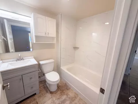 Bath - 11129 S 2125 E, Sandy, UT 84092 photo 10 of 10