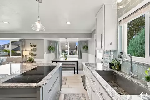 Kitchen - 251 E 7350 S, Midvale, UT 84047 photo 4 of 4