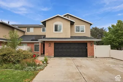 Exterior - 251 E 7350 S, Midvale, UT 84047 photo 3 of 10