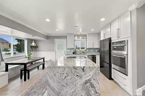 Kitchen - 251 E 7350 S, Midvale, UT 84047 photo 2 of 4