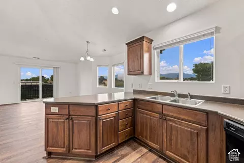 Kitchen - 116 E Resaca #F10, Sandy, UT 84070 photo 6 of 6