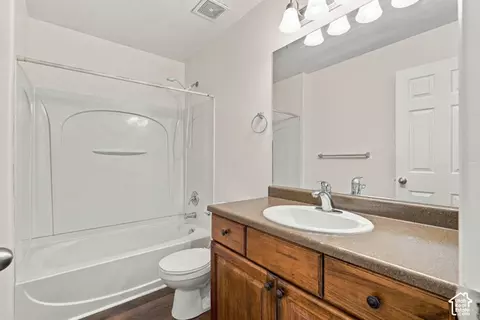 Bath - 116 E Resaca #F10, Sandy, UT 84070 photo 2 of 2