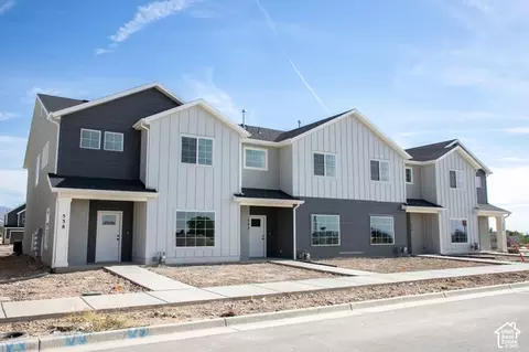 538 W 1875 N, Harrisville, UT 84404