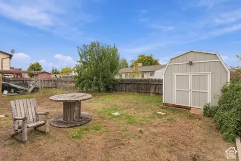 Exterior - 5791 S 3975 W, Roy, UT 84067 photo 5 of 9