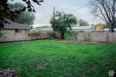 Exterior - 12490 S 1700 E, Draper, UT 84020 photo 3 of 4