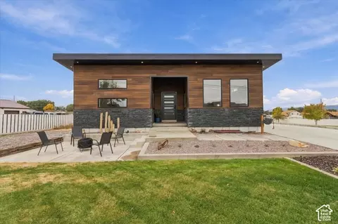 Exterior - 280 E 200 S, Gunnison, UT 84634 photo 2 of 5