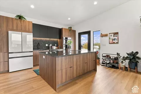 Kitchen - 280 E 200 S, Gunnison, UT 84634 photo 2 of 4