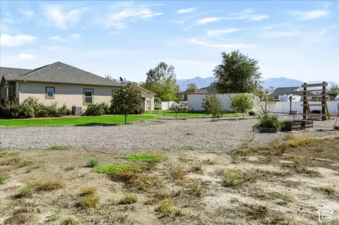 Exterior - 3983 N 570 W, Erda, UT 84074 photo 6 of 8