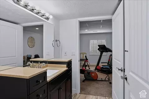 Bath - 3983 N 570 W, Erda, UT 84074 photo 7 of 10