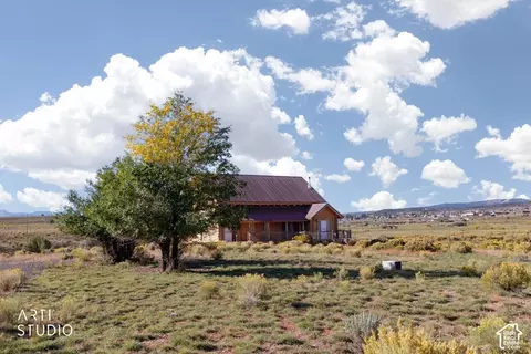 950 N Highway 89, Hatch, UT 84735 photo 12