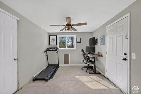Entry Way - 562 Kirk St, Layton, UT 84041 photo 1 of 1