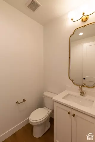 Bath - 814 E 350 N #4, Salem, UT 84653 photo 1 of 6