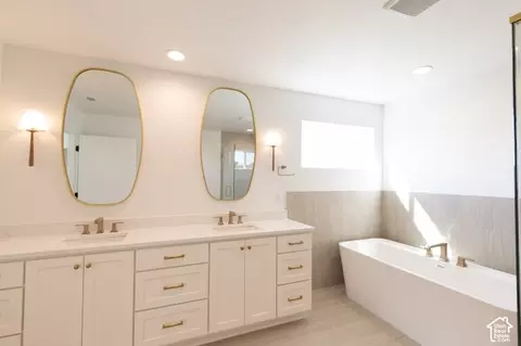 Bath - 814 E 350 N #4, Salem, UT 84653 photo 5 of 6